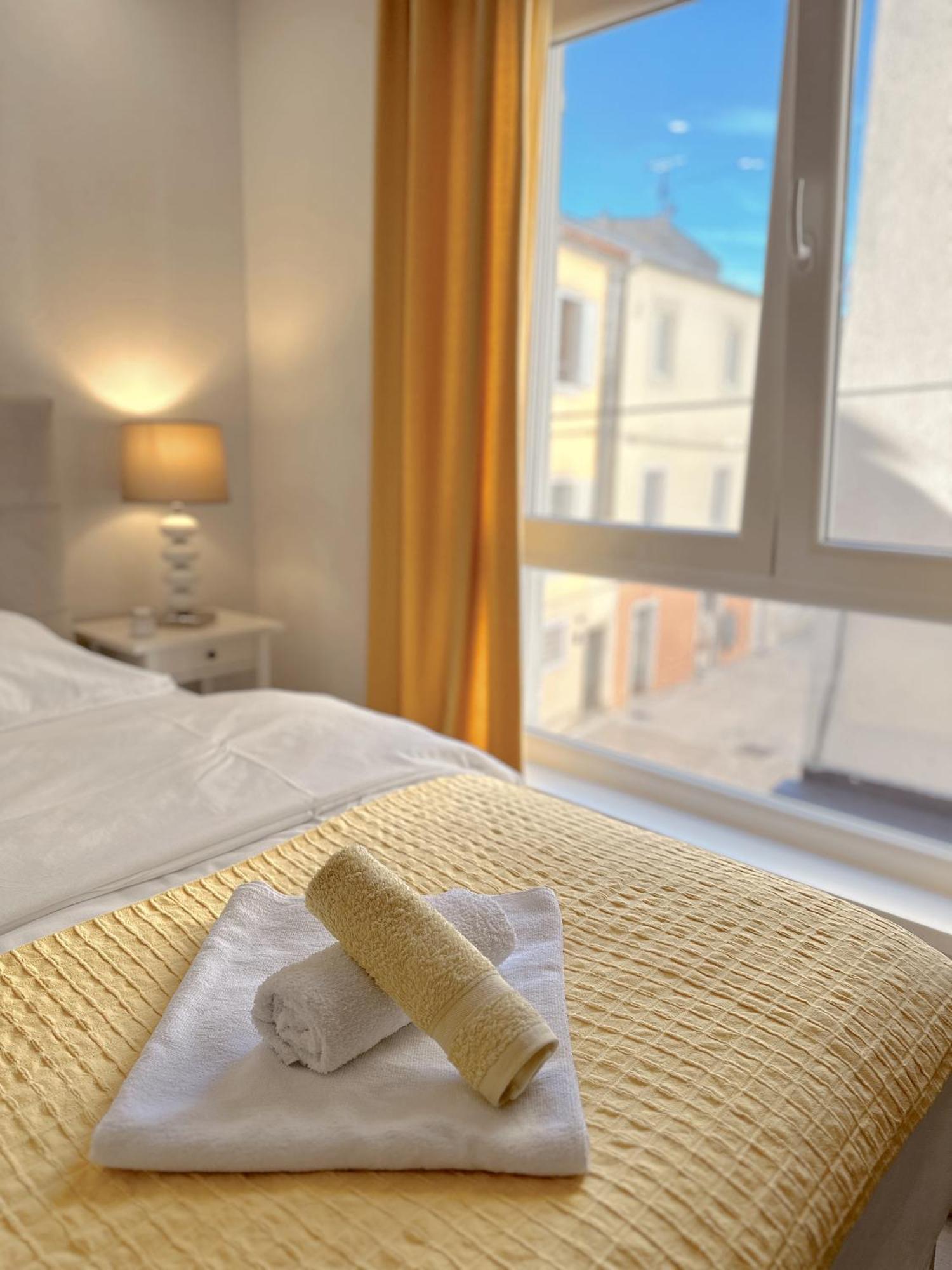 Anamari Apartments Zadar Eksteriør bilde
