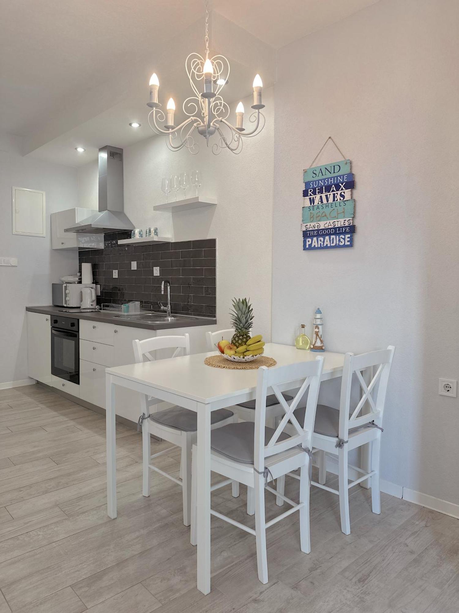 Anamari Apartments Zadar Eksteriør bilde